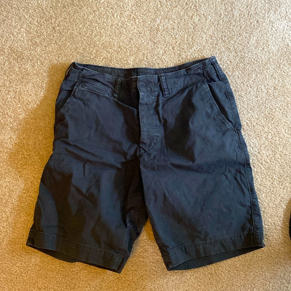 Men’s American Eagle shorts